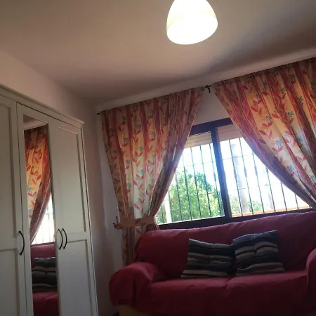 •{ Habitacion Deluxe En A 30km De La Playa •